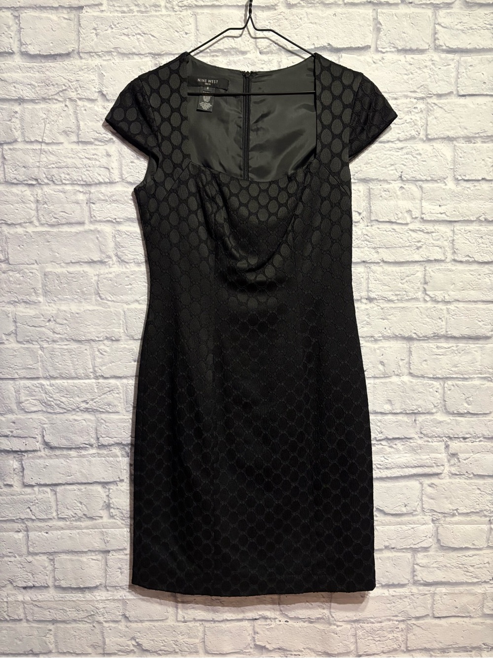Nine West Black Dotted Cap Sleeve Sheath Dress Size 6
